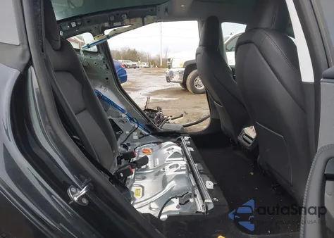 2025 Tesla Model 3 Long Range Rear-Wheel Drive/Standard Rear-Wheel Drive из США, поврежденный, VIN 5YJ3E1EA0SF976399